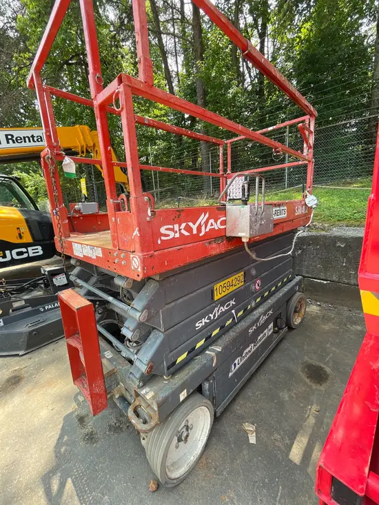 2017 Skyjack SJIII4632 Scissor Lift