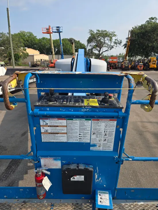 2017 Genie S-60 Boom Lift