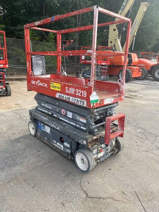 2018 Skyjack SJIII3219 Scissor Lift