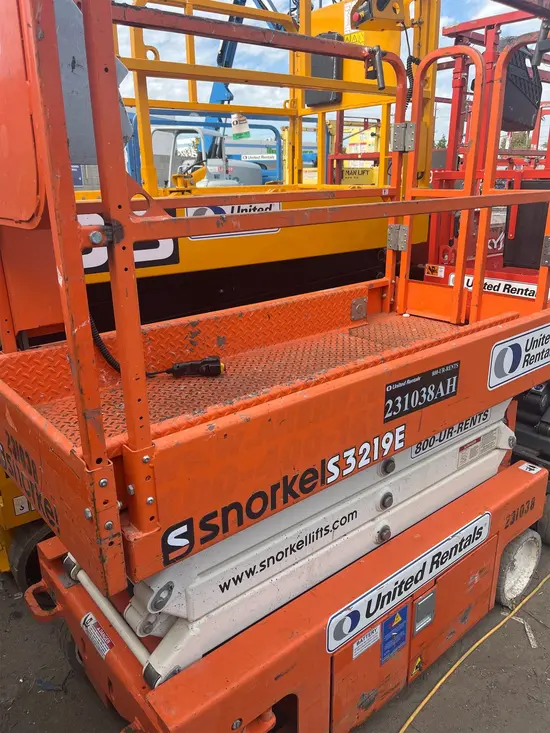 2019 Snorkel S3219E Scissor Lift