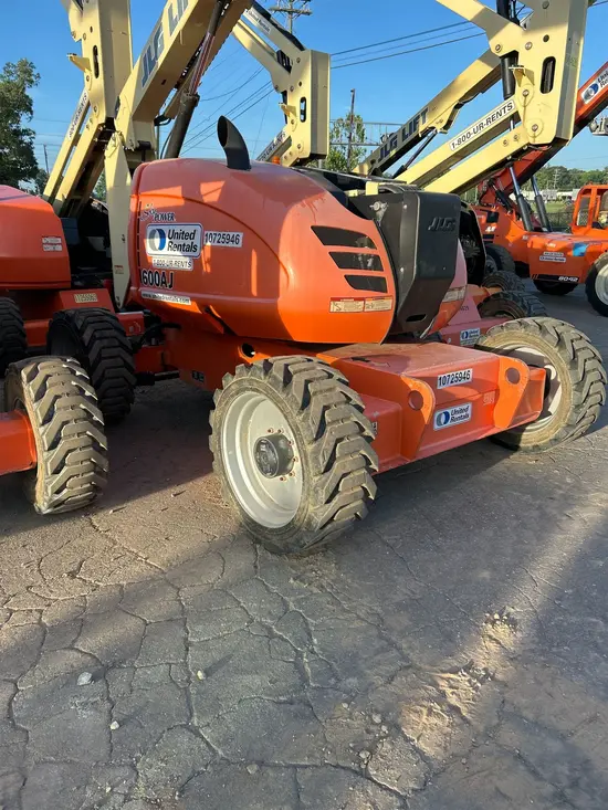 2018 JLG 600AJ Articulating Boom Lift