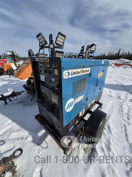 2021 Miller Welders Big Blue 500 Welder