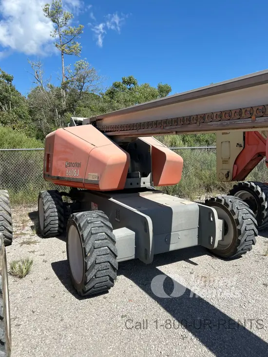 2021 Snorkel 660SJ Boom Lift