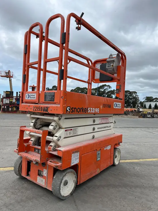 2019 Snorkel S3219E Scissor Lift