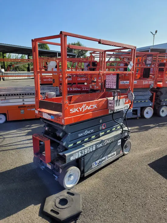 2016 Skyjack SJIII3219 Scissor Lift