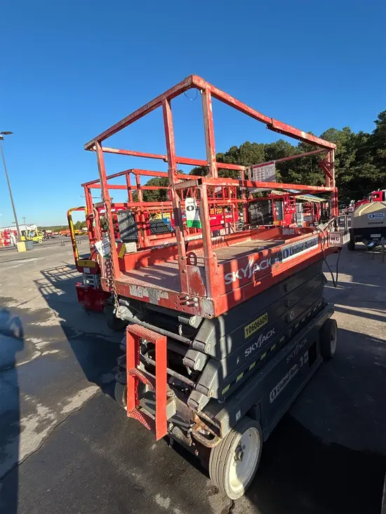2017 Skyjack SJIII4632 Scissor Lift