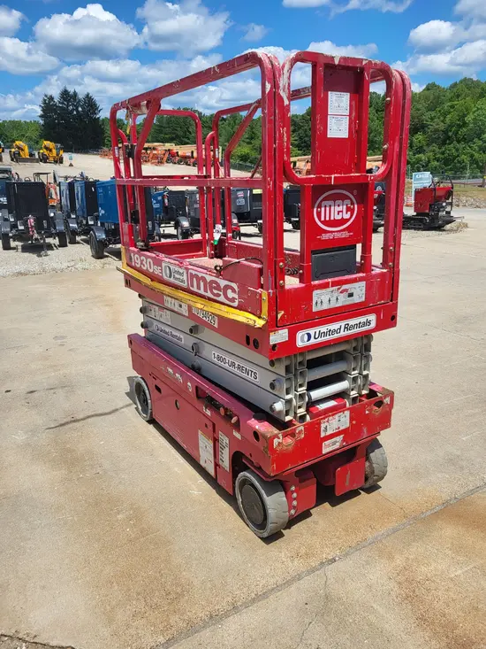 2018 MEC 1930SE Scissor Lift
