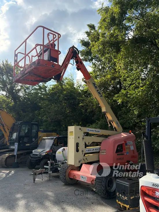 2015 JLG 450AJ Articulating Boom Lift