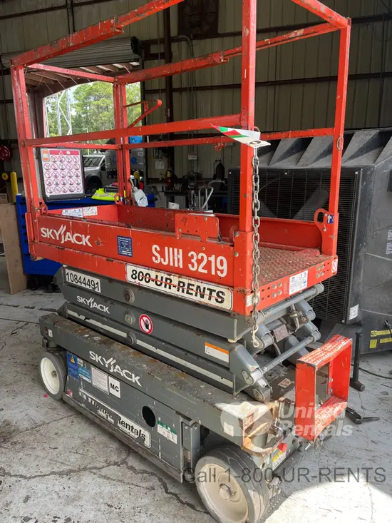 2018 Skyjack SJIII3219 Scissor Lift
