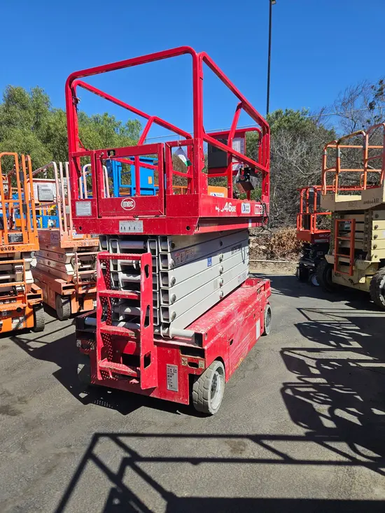 2018 MEC 4046SE Scissor Lift