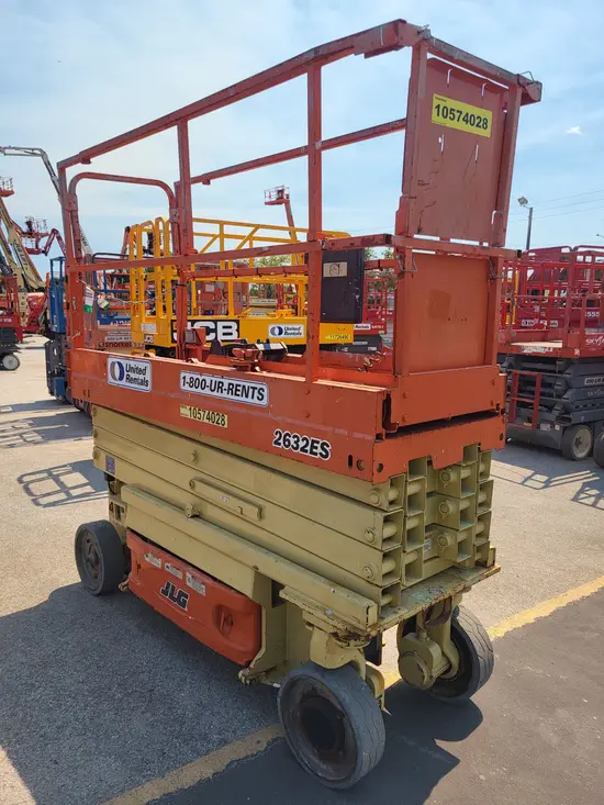2017 JLG 2632ES Scissor Lift