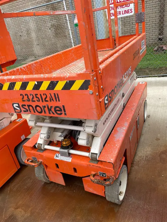 2019 Snorkel S3219E Scissor Lift