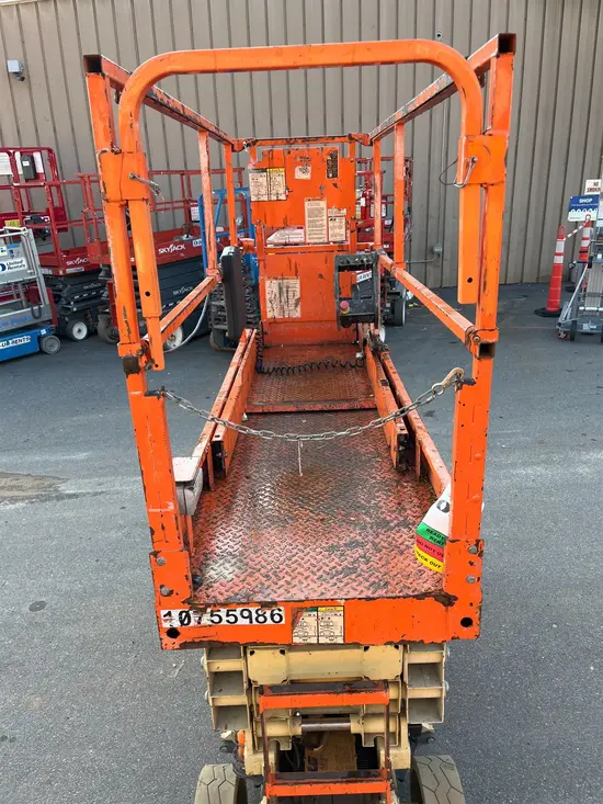 2018 JLG 2632ES Scissor Lift