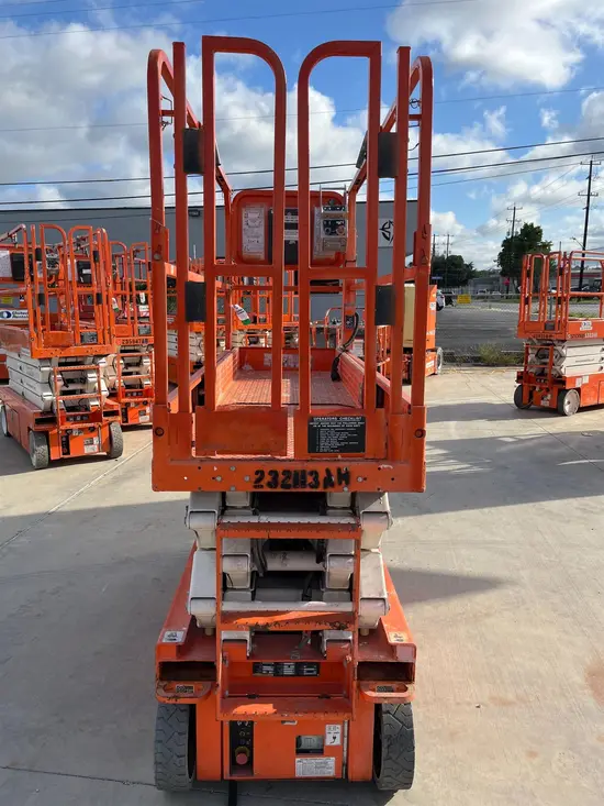 2019 Snorkel S3226E Scissor Lift