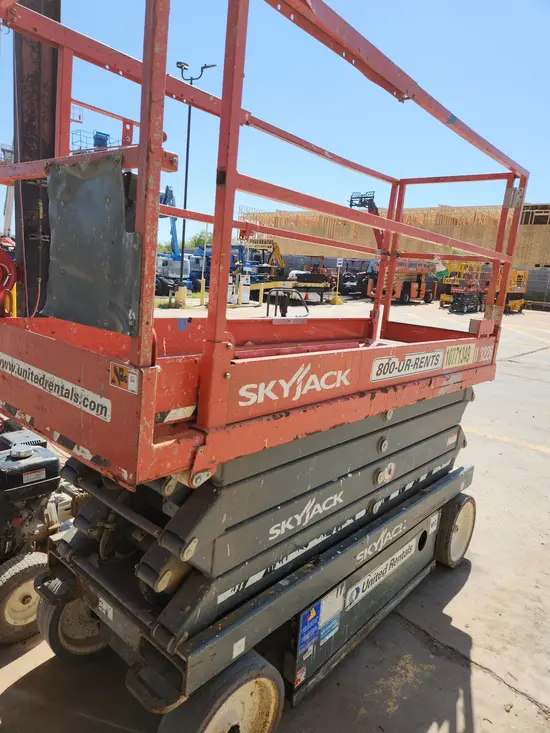 2018 Skyjack SJIII3226 Scissor Lift