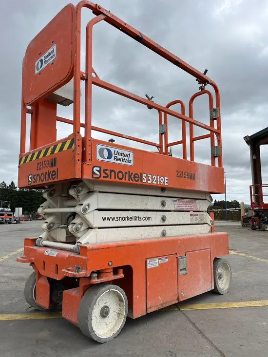 2019 Snorkel S3219E Scissor Lift