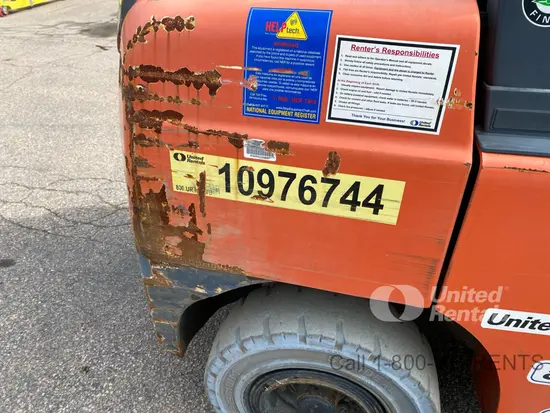 2019 Toyota 8FDU30 Warehouse Forklift