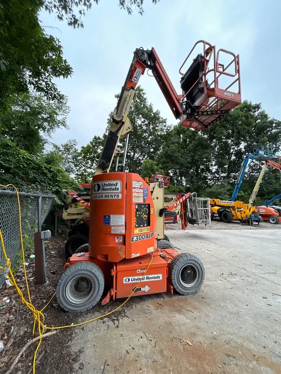 2018 JLG E300AJP Articulating Boom Lift
