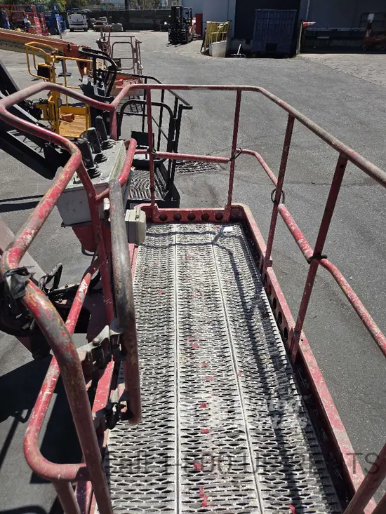 2018 MEC 60J-D Boom Lift