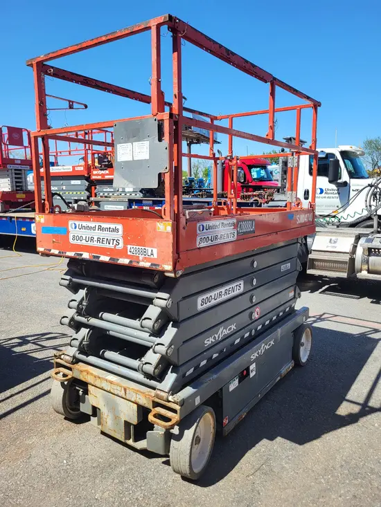2017 Skyjack SJIII4740 Scissor Lift
