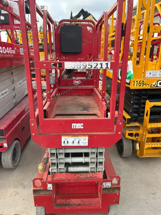 2019 MEC 1330SE Scissor Lift