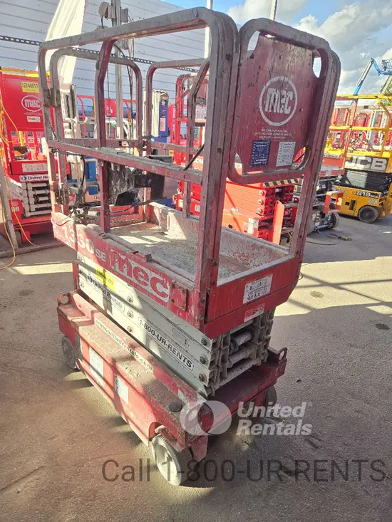 2017 MEC 1330SE Scissor Lift