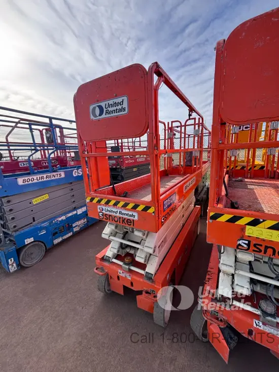 2019 Snorkel S3226E Scissor Lift