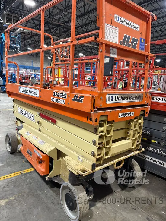 2017 JLG 3246ES Scissor Lift