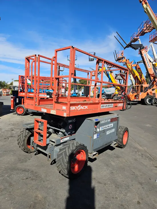 2017 Skyjack SJ6826RT Rough Terrain Scissor Lift