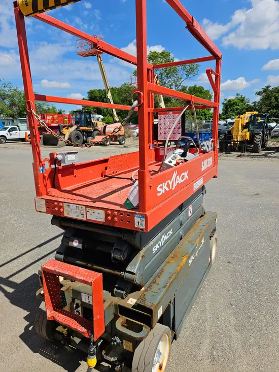 2018 Skyjack SJIII3219 Scissor Lift
