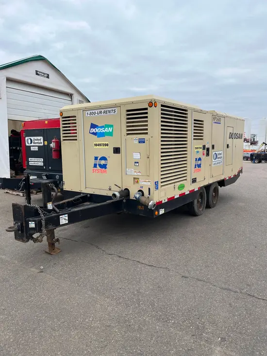 2016 Doosan HP1600WCU-T4FIQ Air Compressor