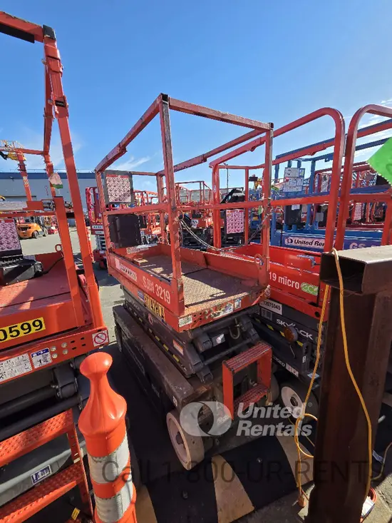 2016 Skyjack SJIII3219 Scissor Lift