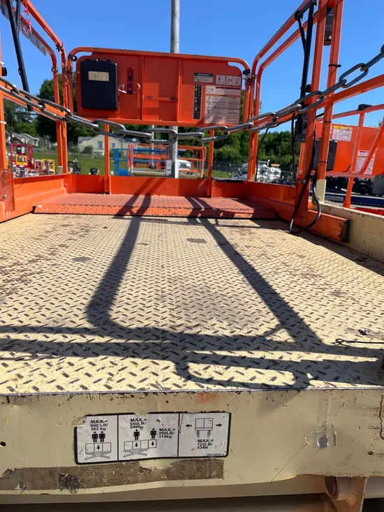 2017 JLG 4069LE Scissor Lift