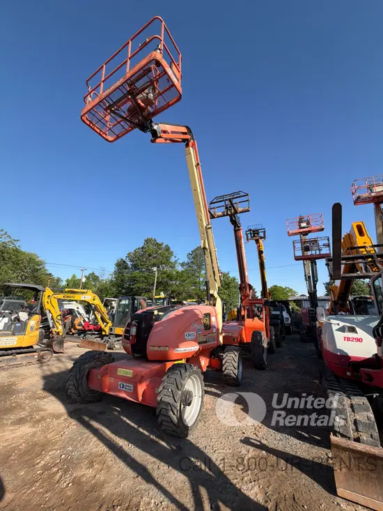 2018 JLG 600AJ Articulating Boom Lift