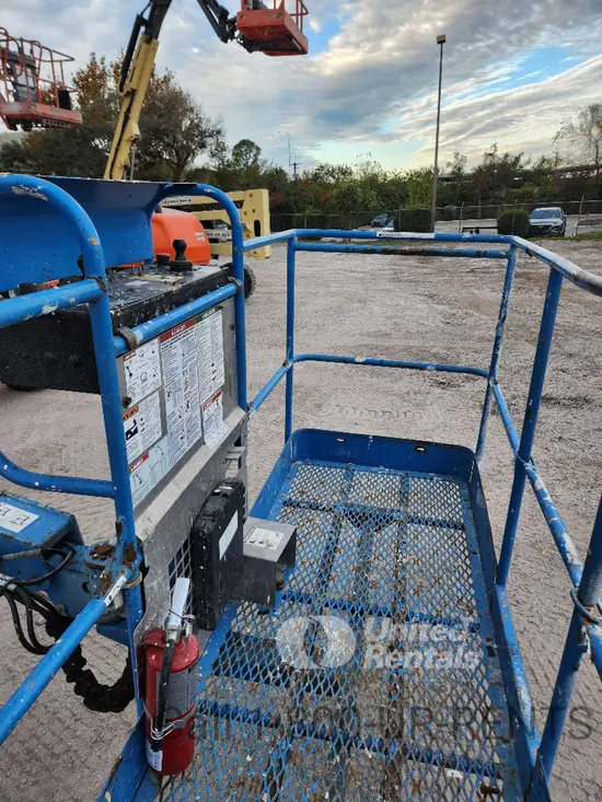 2017 Genie S-40 Boom Lift