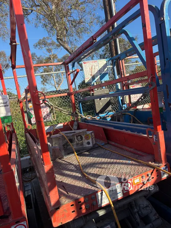2018 Skyjack SJIII3219 Scissor Lift