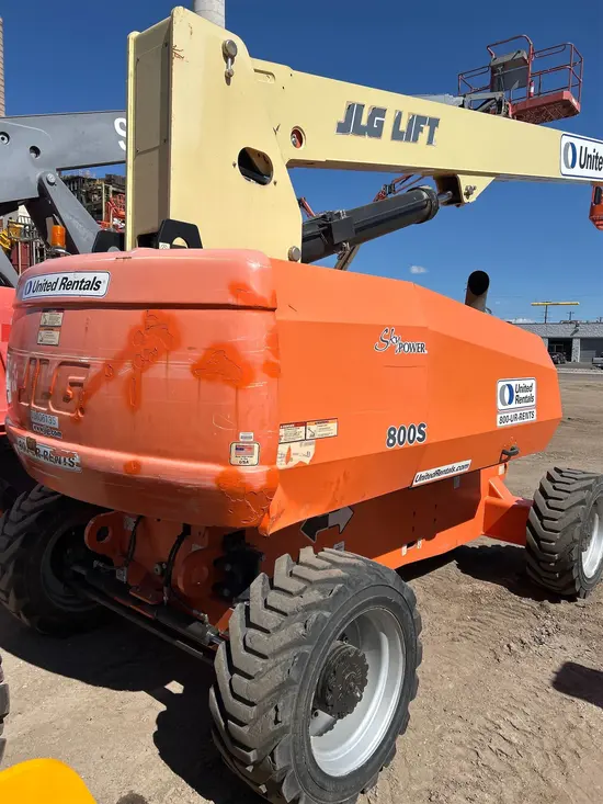 2018 JLG 800S Boom Lift