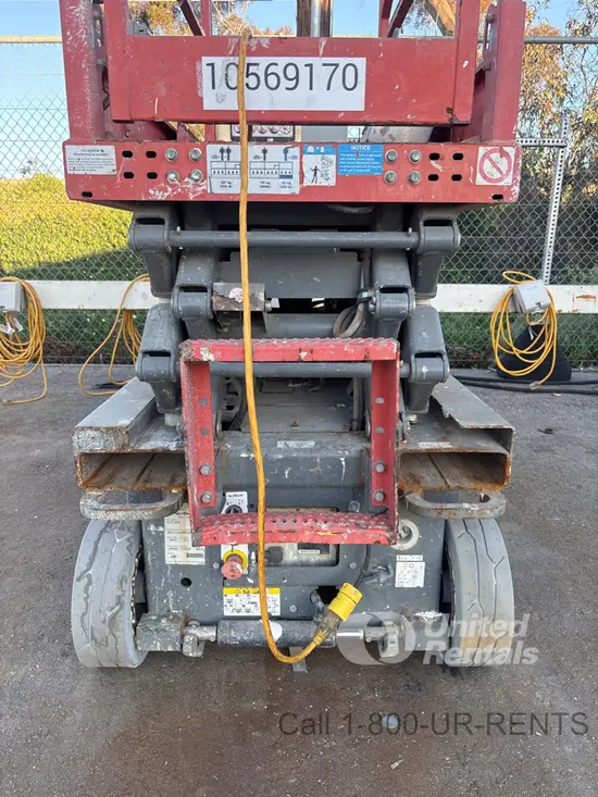 2017 Skyjack SJIII3219 Scissor Lift