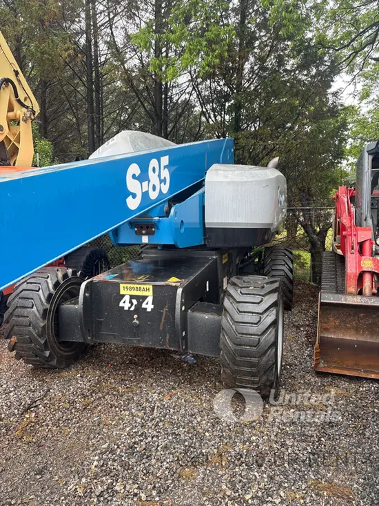 2017 Genie S-85 Boom Lift