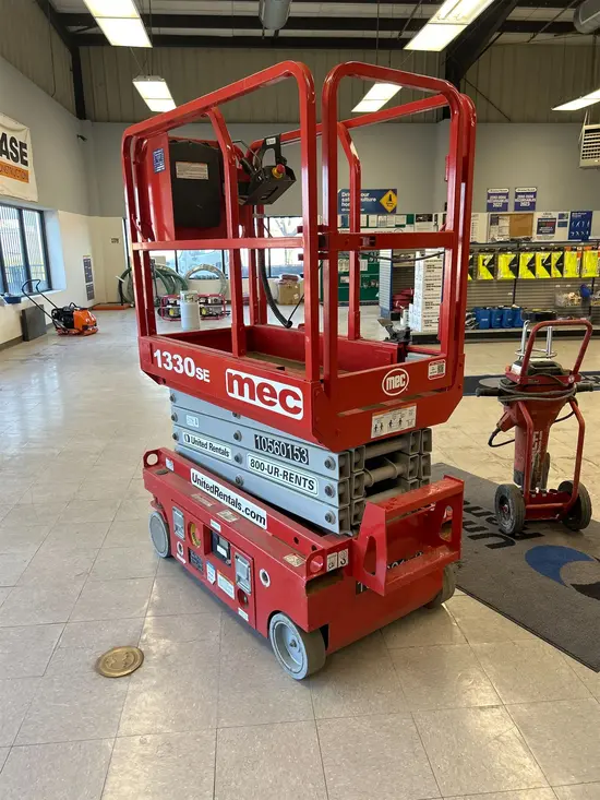 2017 MEC 1330SE Scissor Lift