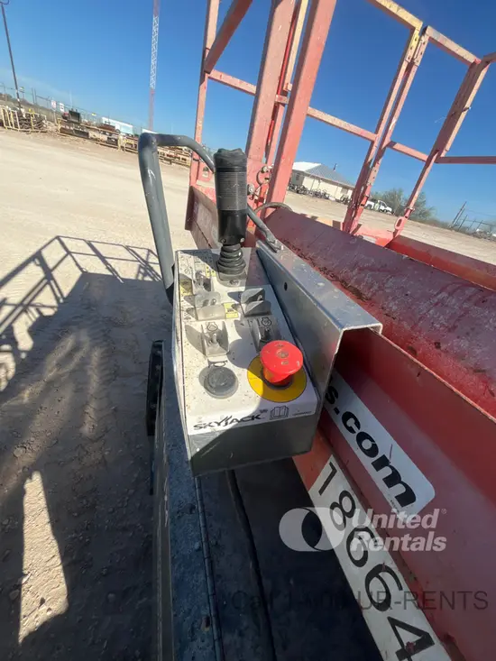 2017 Skyjack SJ6832RT Rough Terrain Scissor Lift