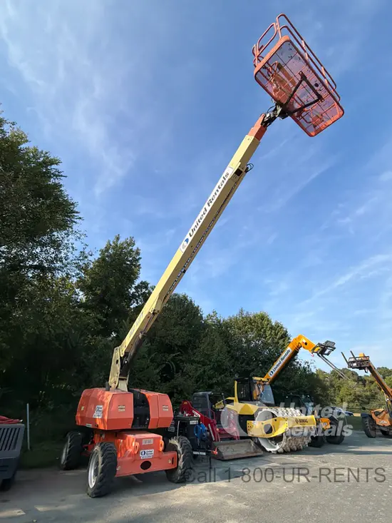 2018 JLG 800S Boom Lift