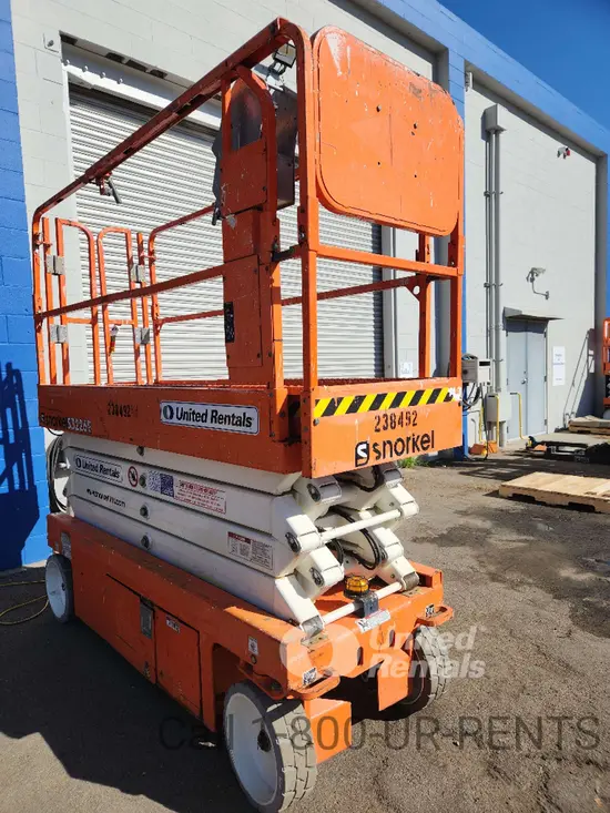 2019 Snorkel S3226E Scissor Lift