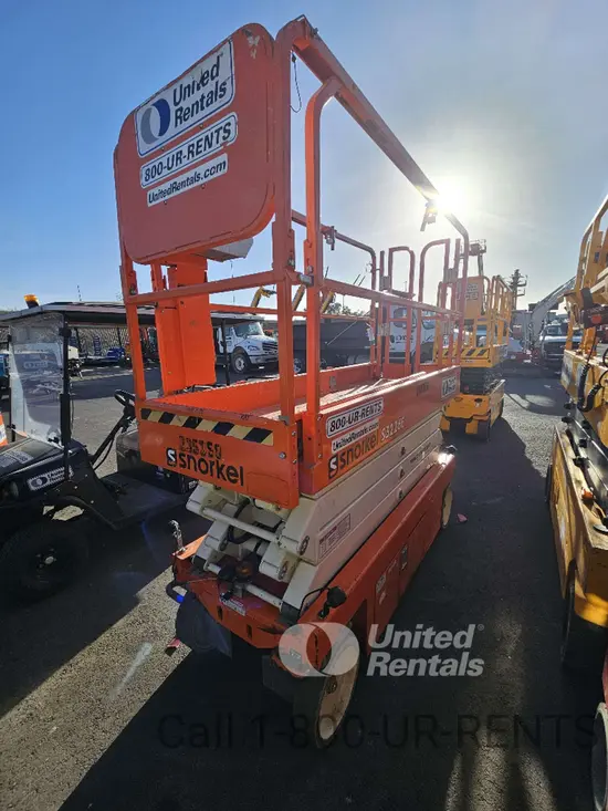 2019 Snorkel S3226E Scissor Lift