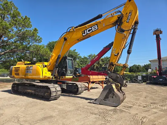 2019 JCB JS370 LC Excavator