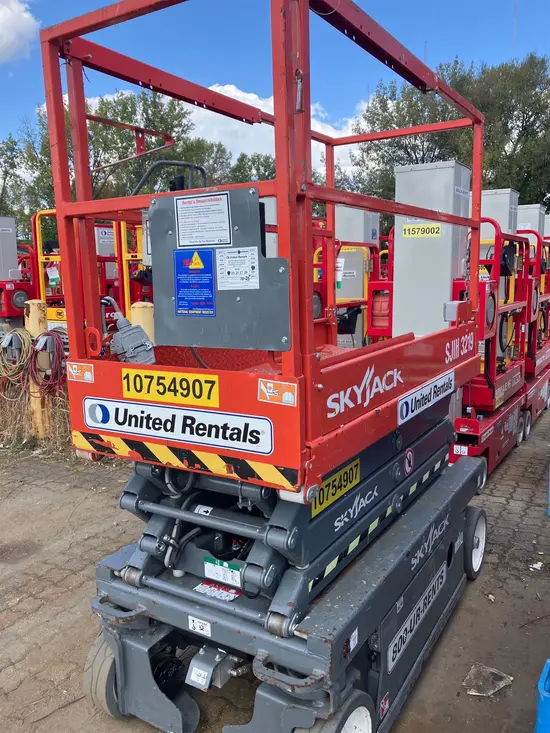 2018 Skyjack SJIII3219 Scissor Lift