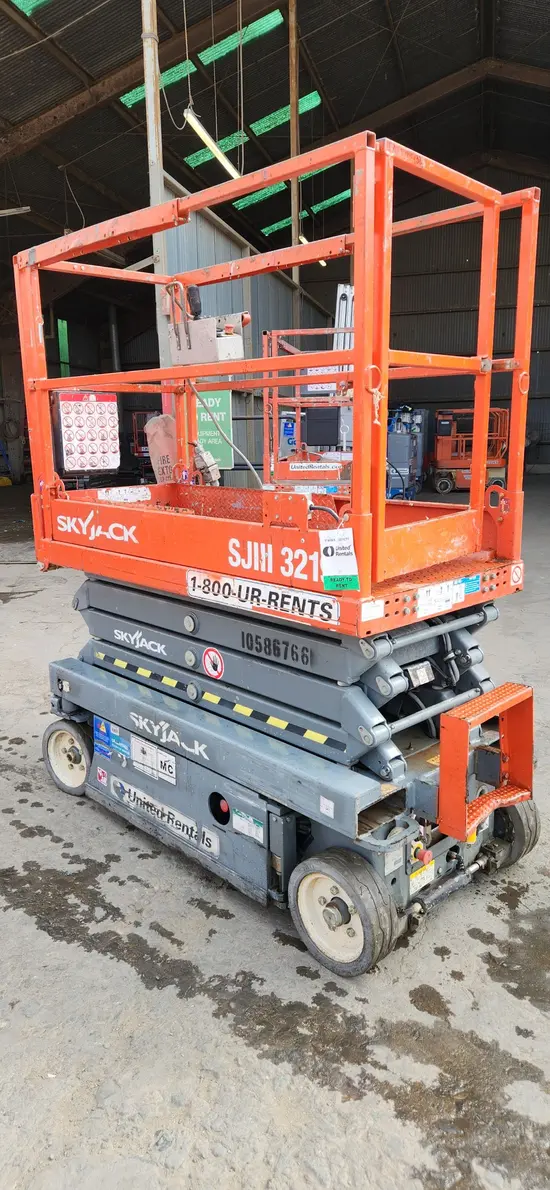 2017 Skyjack SJIII3219 Scissor Lift