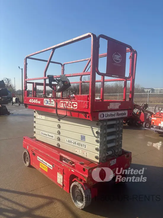 2017 MEC 4046SE Scissor Lift