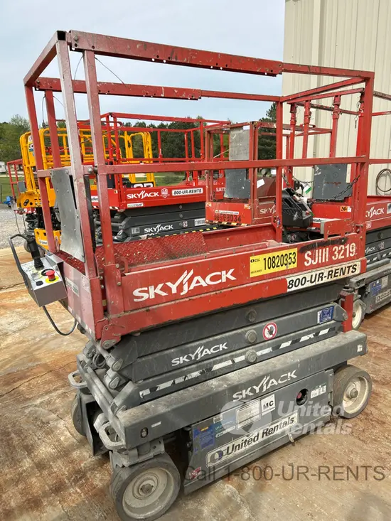 2018 Skyjack SJIII3219 Scissor Lift