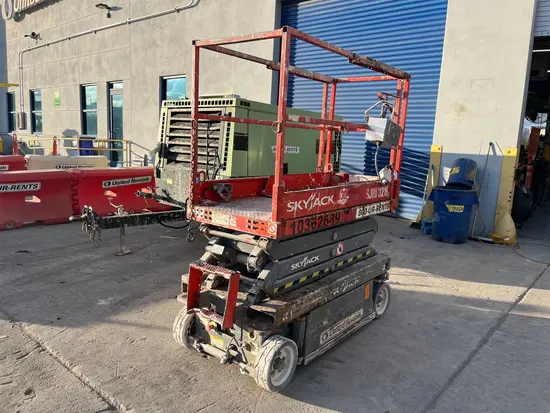 2015 Skyjack SJIII3219 Scissor Lift